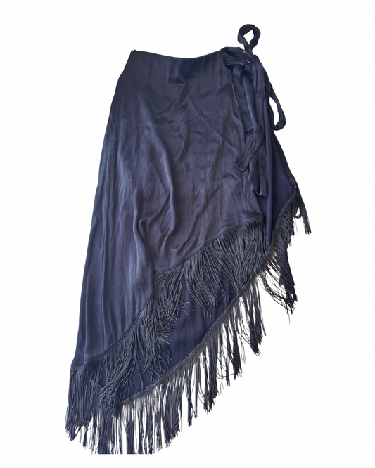 Falda asimétrica negra zara con flecos talla S