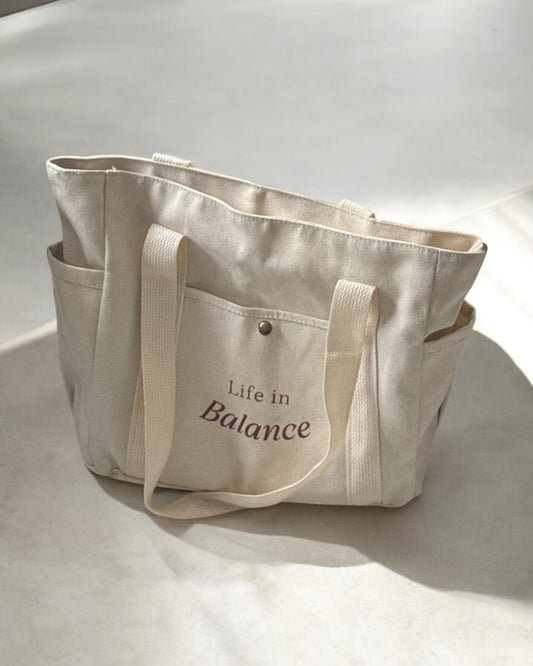 The perfect Tote By Adriana Del Mar